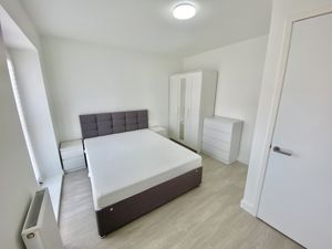 Photo 7- click for photo gallery